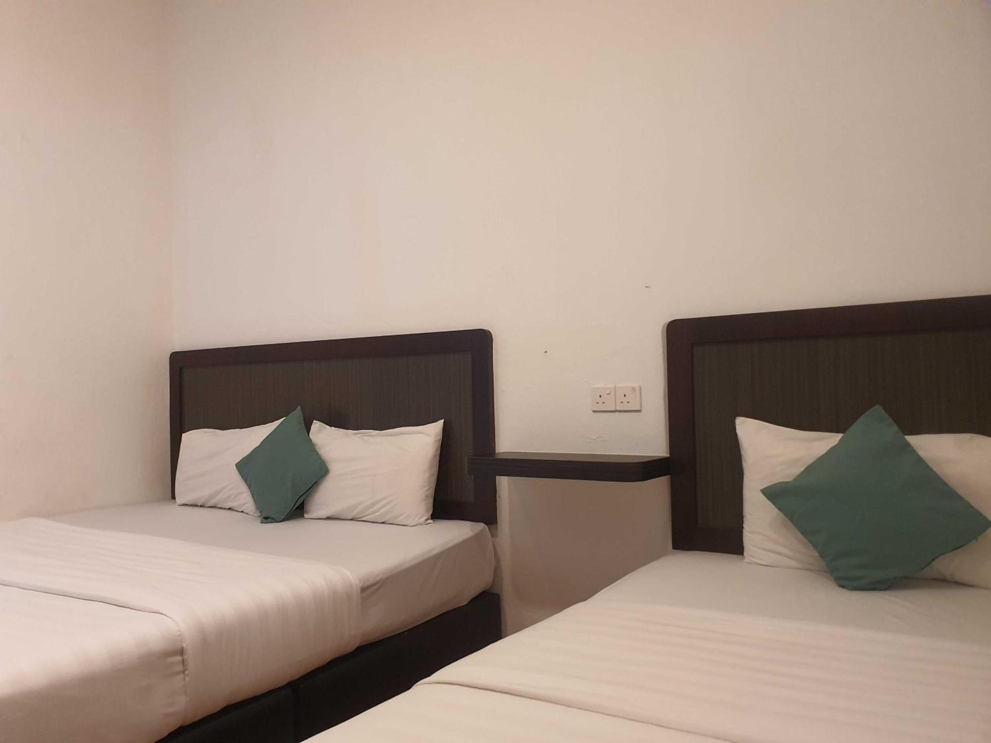 Oyo 91053 Signature Inn มีรี ภายนอก รูปภาพ
