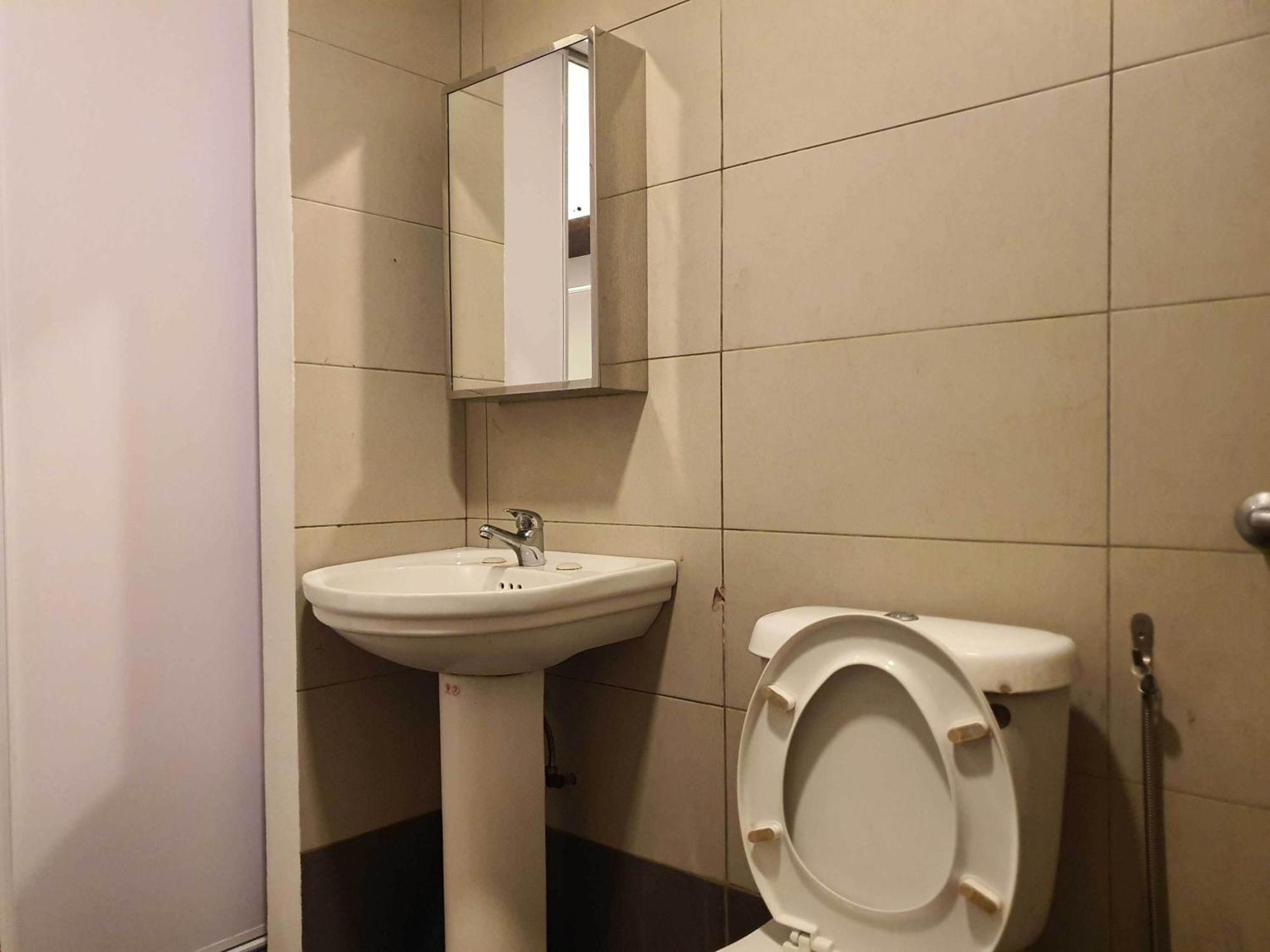 Oyo 91053 Signature Inn มีรี ภายนอก รูปภาพ