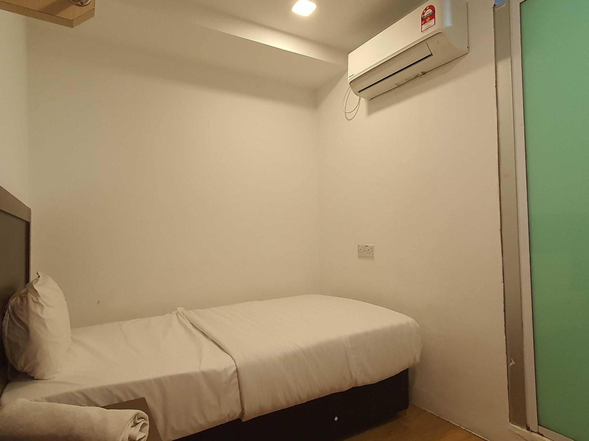 Oyo 91053 Signature Inn มีรี ภายนอก รูปภาพ